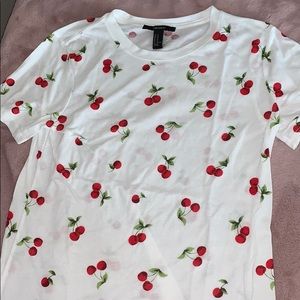 Medium Forever 21 Cherries T-Shirt